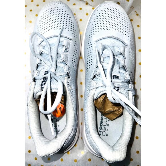 Under Armour Womens Charged Escape 3 Sneakers 11 Light Gray Breathable Mesh - Picture 4 of 7